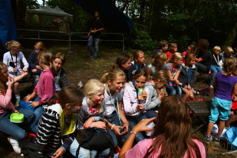 7D08100880.jpg