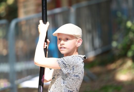 R6m2 120825 14 01 0145